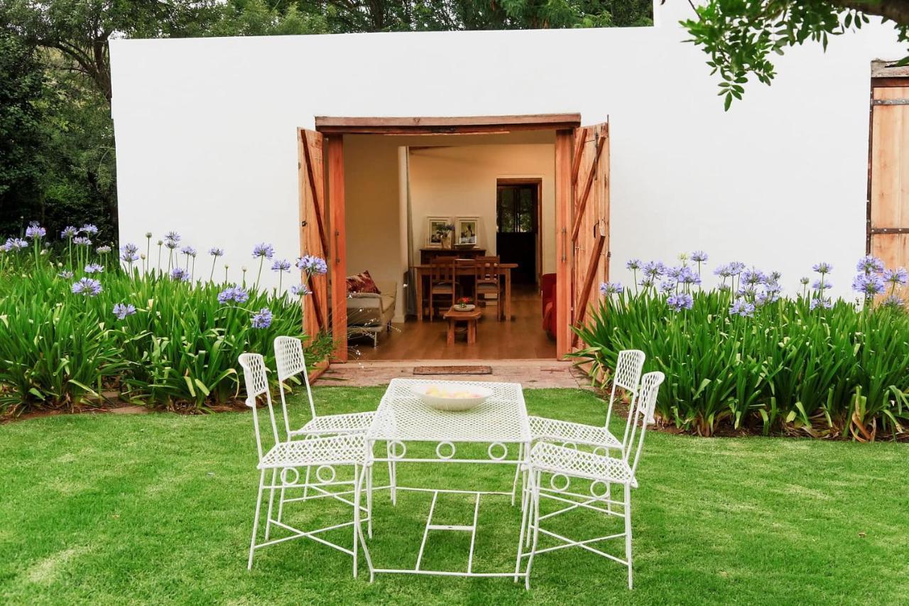 Blue Lily Retreat Bed & Breakfast Matjiesrivier  Exterior photo